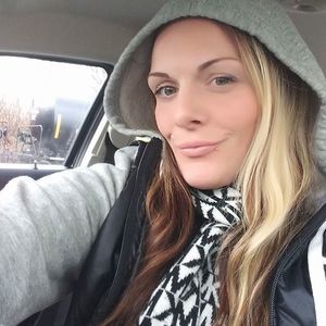 Meet your Posher, Claire